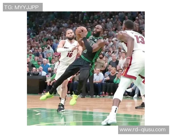 凯尔特人与热火的激烈对决回顾及赛季分析从2020年9月28日开始 凯尔特人与热火的激烈对决回顾及赛季分析从2020年9月28日开始